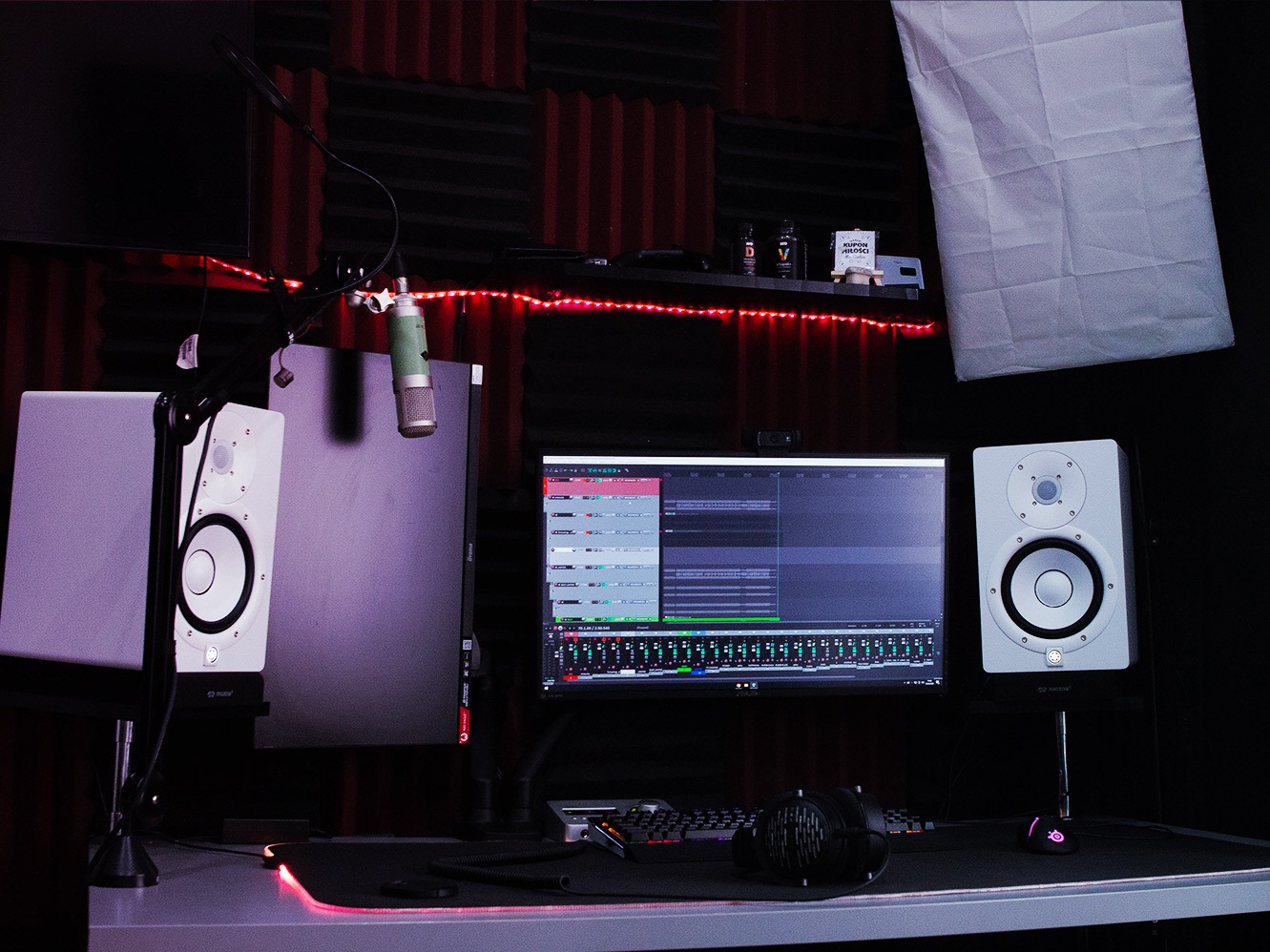 profesjonalne stanowisko do Mixowania i Masteringowania utworów